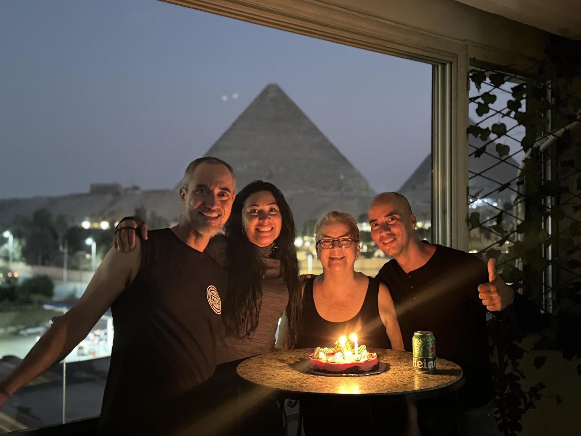 Unique Pyramids Boutique Inn Kafret el-Gabal Eksteriør bilde