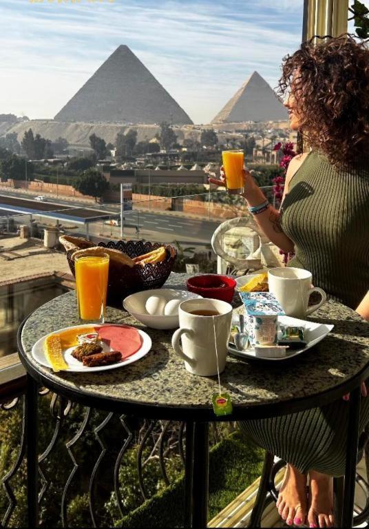 Unique Pyramids Boutique Inn Kafret el-Gabal Eksteriør bilde