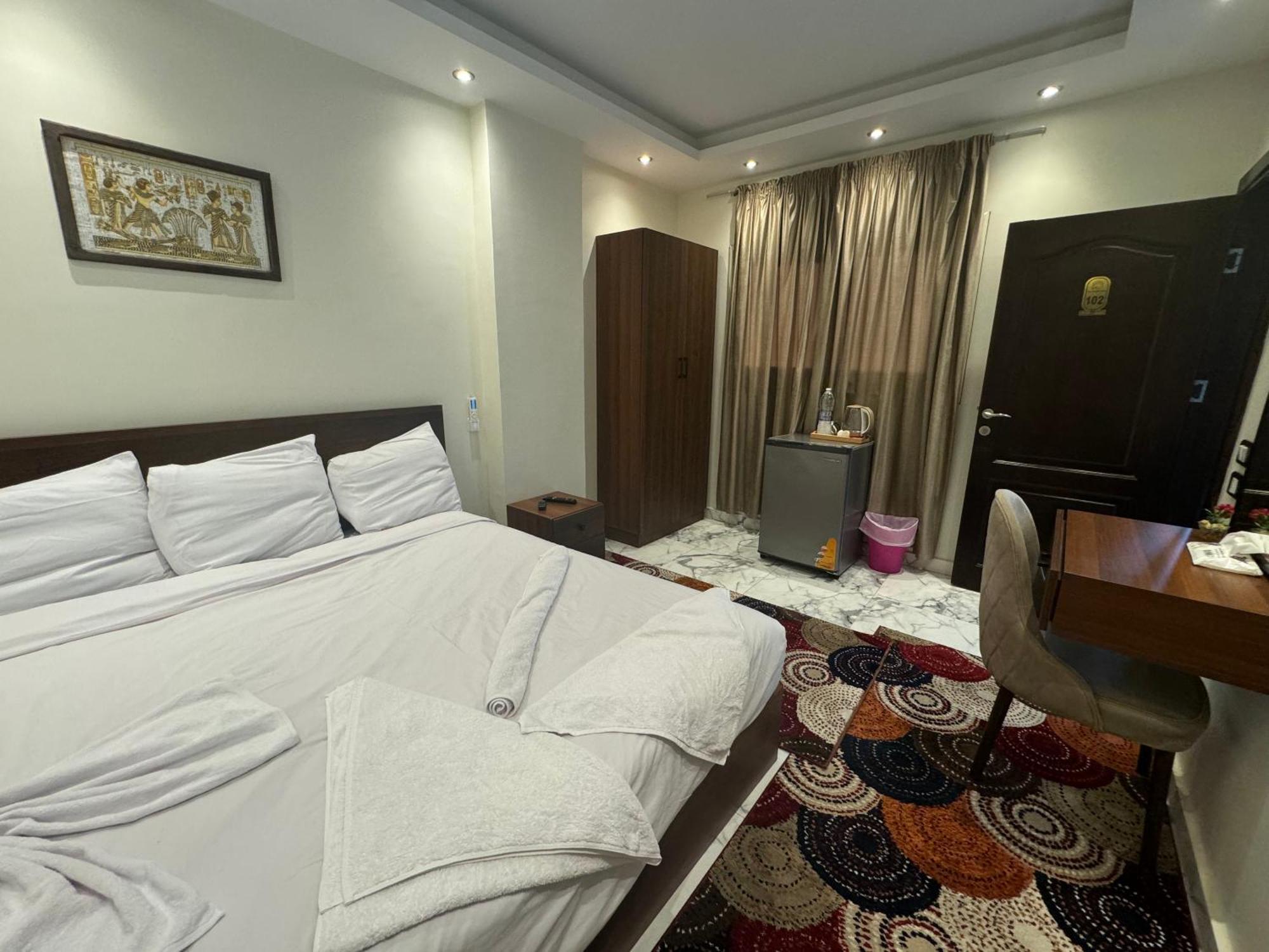 Unique Pyramids Boutique Inn Kafret el-Gabal Eksteriør bilde